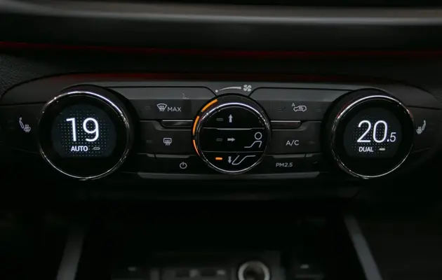 EXEED TXL, фото №11