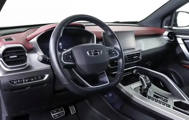 Geely Coolray, фото №7