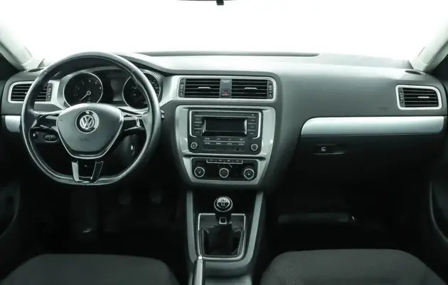 Volkswagen Jetta, фото №5