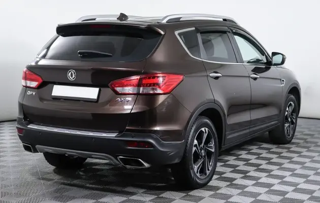 DongFeng AX7, фото №2