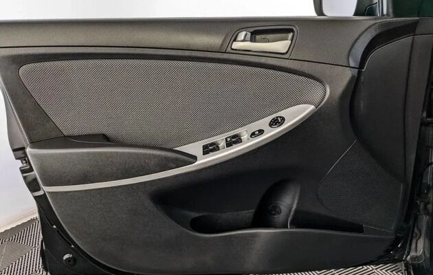 Hyundai Solaris, фото №8