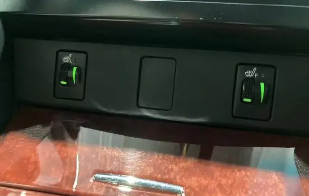 Toyota Camry, фото №12