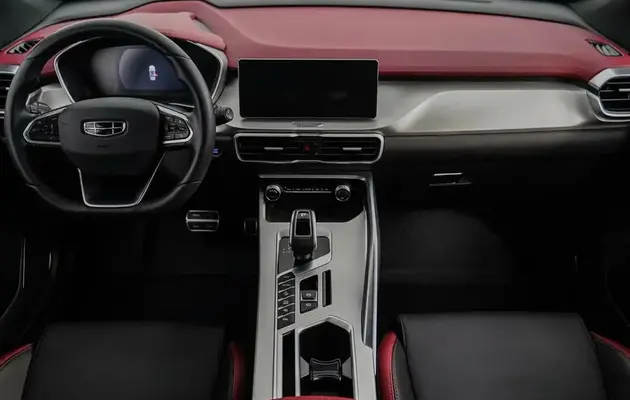 Geely Coolray, фото №8