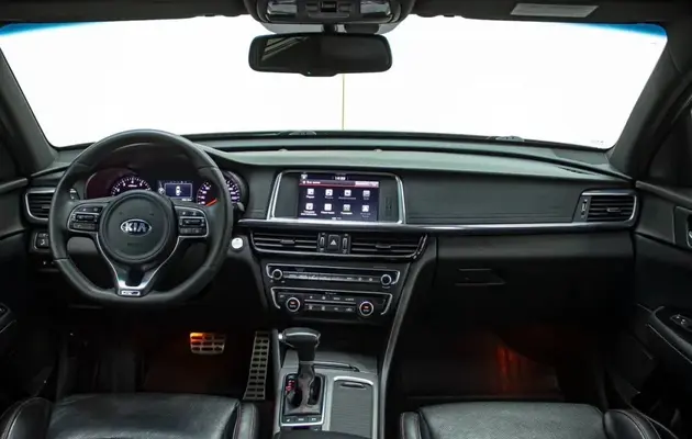 Kia Optima, фото №9