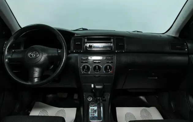 Toyota Corolla, фото №9