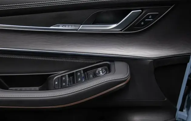 EXEED LX, фото №14