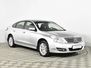 Nissan TEANA