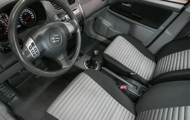 Suzuki SX4, фото №5