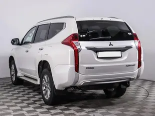 Mitsubishi Pajero Sport