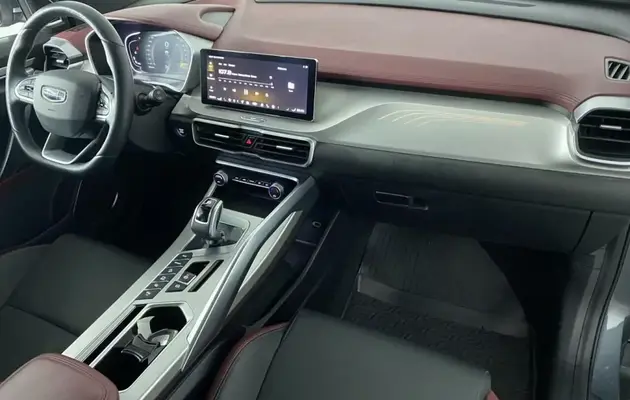 Geely Coolray, фото №7