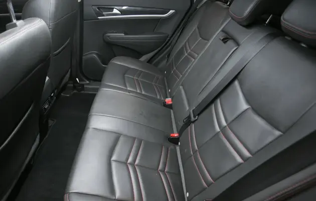 DongFeng AX7, фото №20