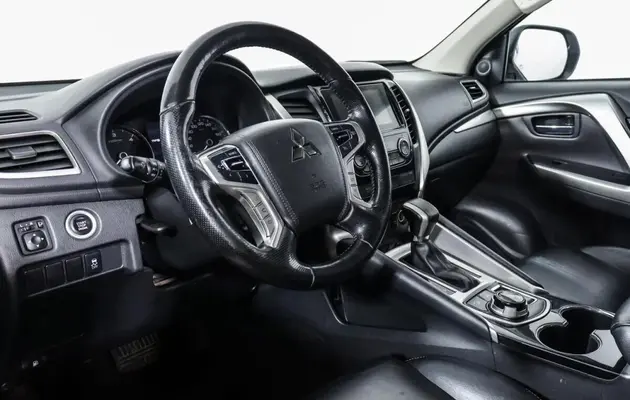 Mitsubishi Pajero Sport, фото №5