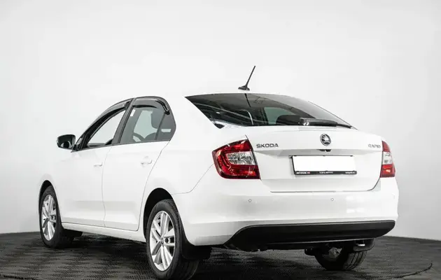 Skoda Rapid, фото №4