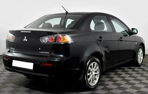 Mitsubishi Lancer, фото №4