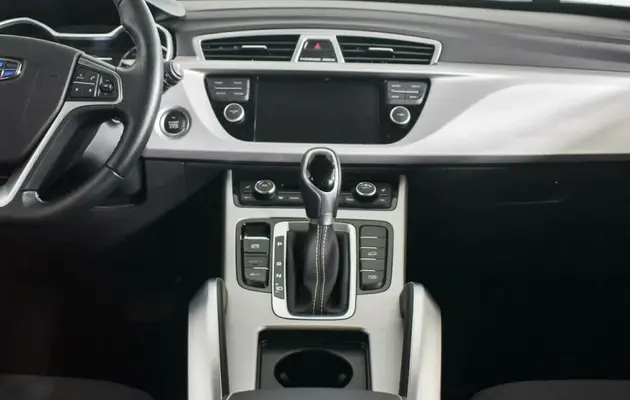 Geely Atlas, фото №6