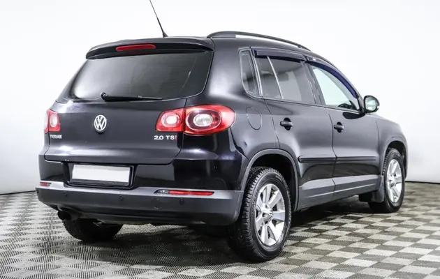 Volkswagen Tiguan, фото №2