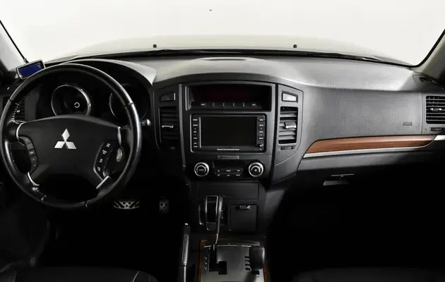Mitsubishi Pajero, фото №11
