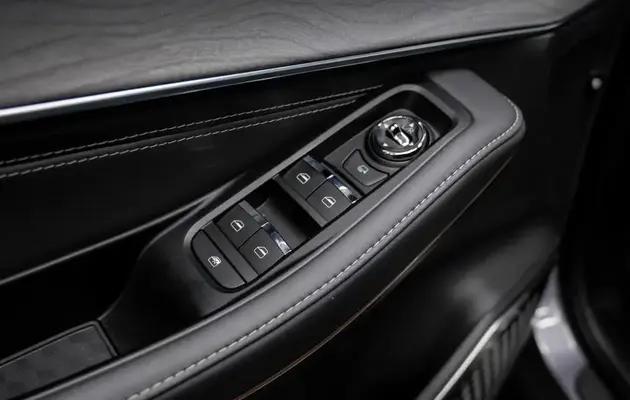 EXEED LX, фото №9