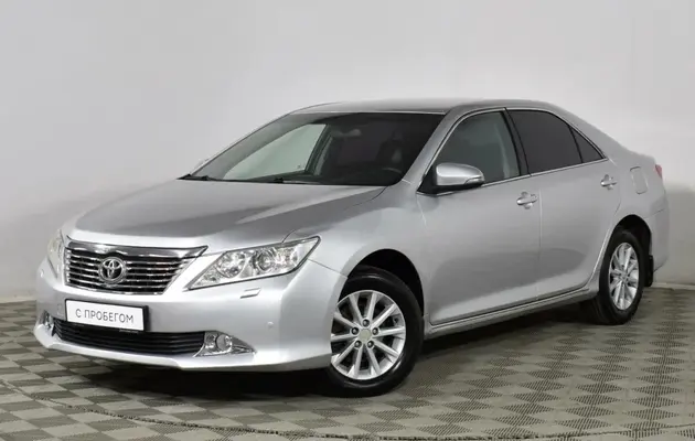 Toyota Camry, фото №1