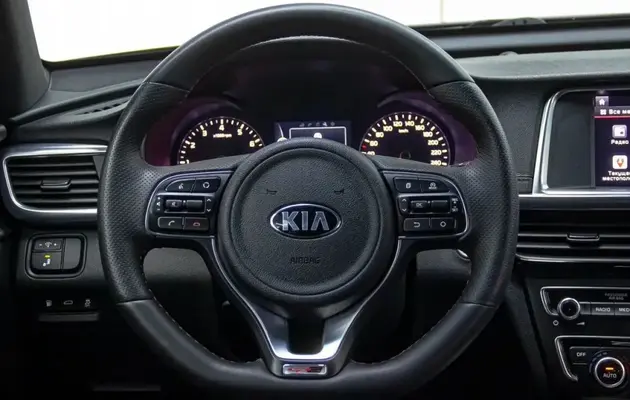 Kia Optima, фото №8