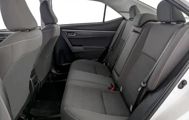 Toyota Corolla, фото №8