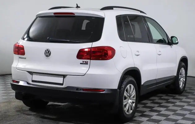 Volkswagen Tiguan, фото №2