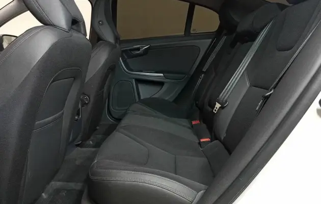 Volvo S60, фото №8