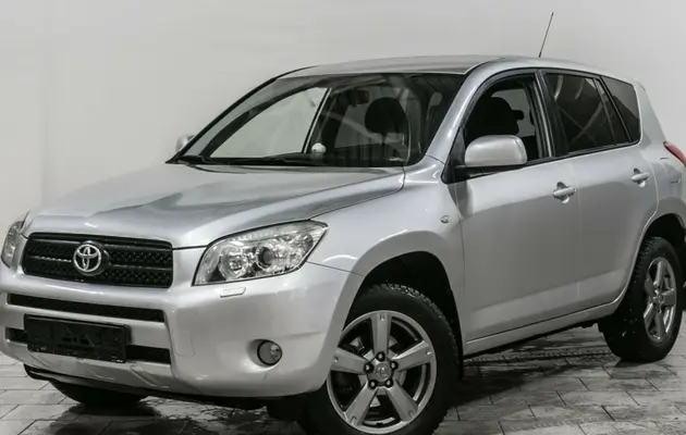 Toyota RAV4, фото №1