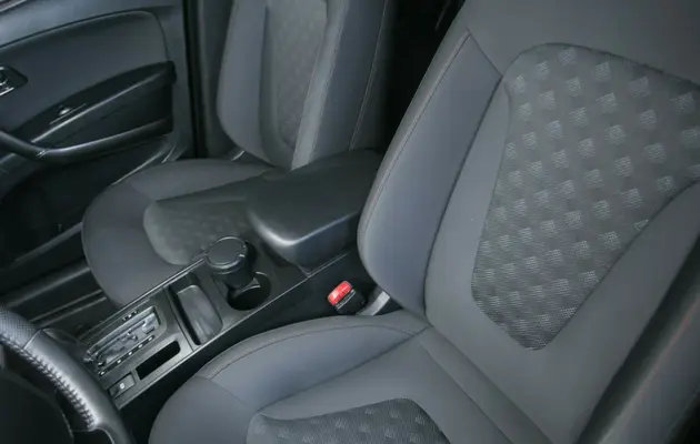 FAW Besturn X80, фото №6