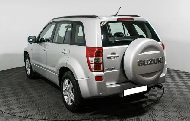 Suzuki Grand Vitara, фото №4