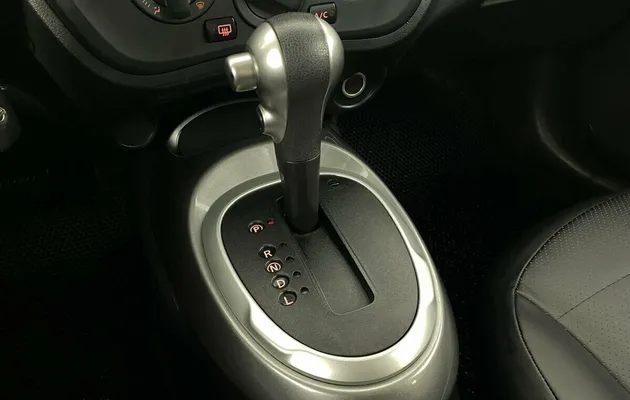 Nissan Juke I Рестайлинг, фото №8