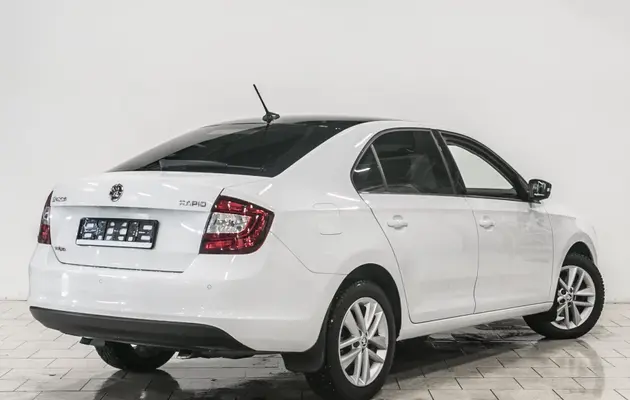 Skoda Rapid, фото №2