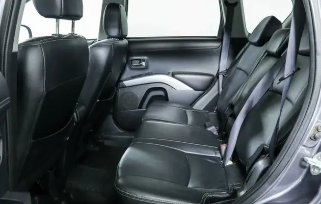 Mitsubishi Outlander, фото №8