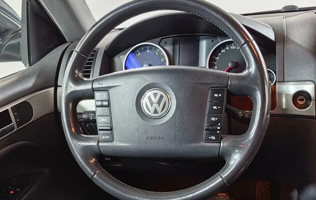 Volkswagen Touareg, фото №6