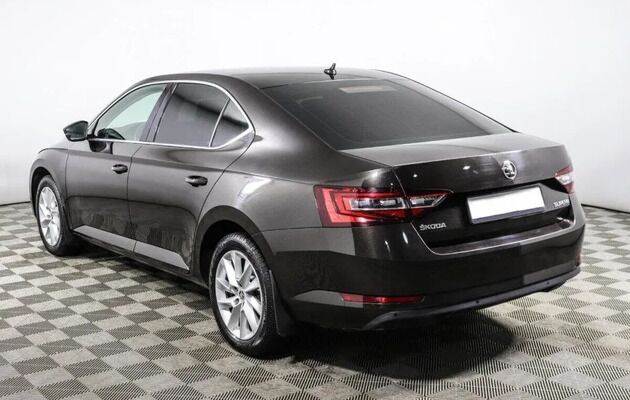 Skoda Superb, фото №4