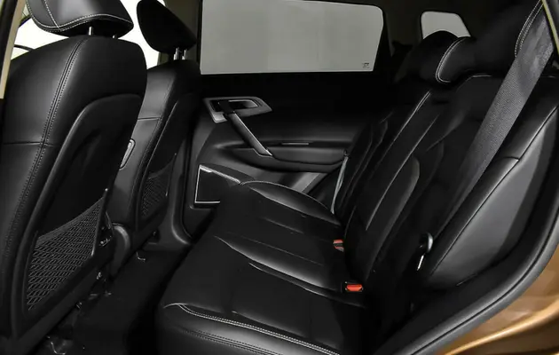 Geely Atlas, фото №9