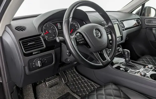 Volkswagen Touareg, фото №8