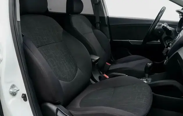 Kia Rio, фото №8