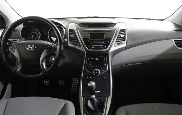 Hyundai Elantra, фото №6