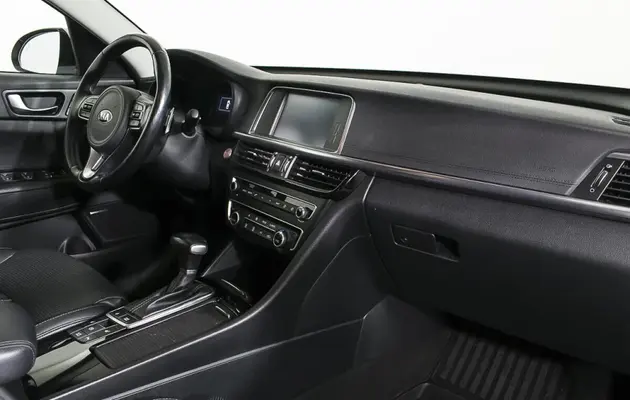 Kia Optima, фото №8
