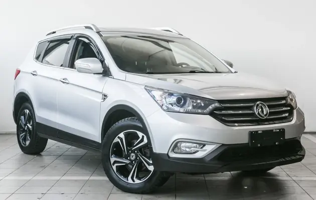 DongFeng AX7, фото №3