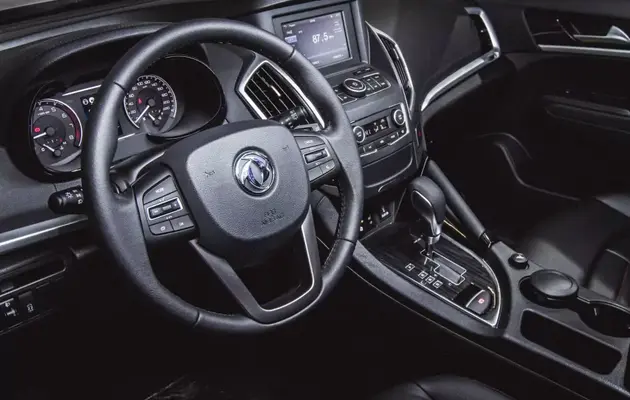 DongFeng AX7, фото №5
