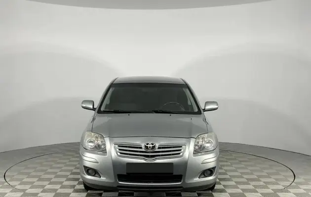 Toyota Avensis, фото №6