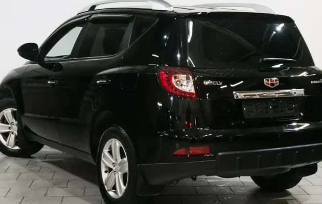 Geely Emgrand X7, фото №4