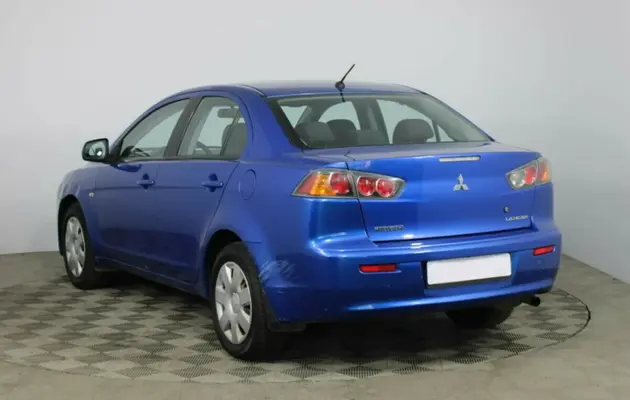 Mitsubishi Lancer, фото №3