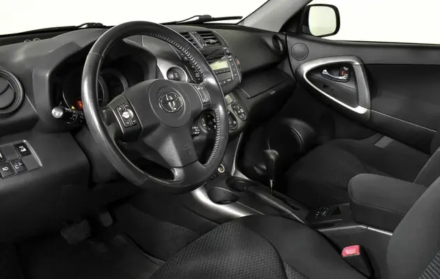 Toyota RAV4, фото №5