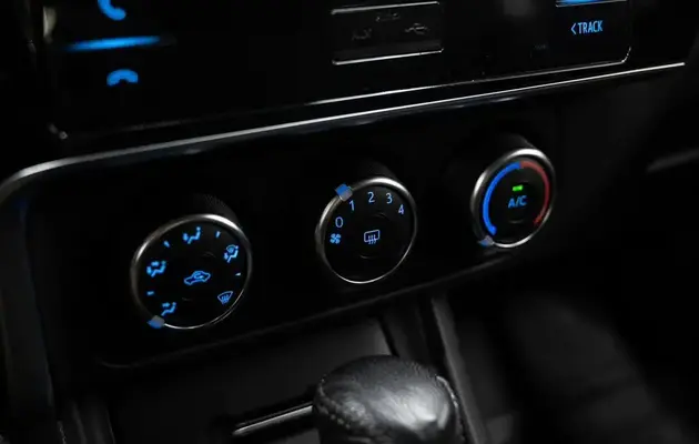 Toyota Corolla, фото №11