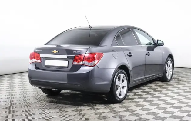 Chevrolet Cruze, фото №2