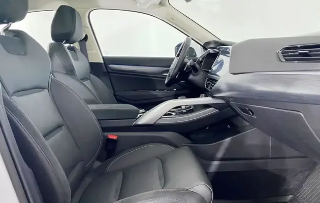 Geely Tugella, фото №12