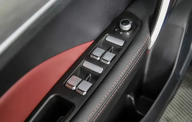 Geely Coolray, фото №11